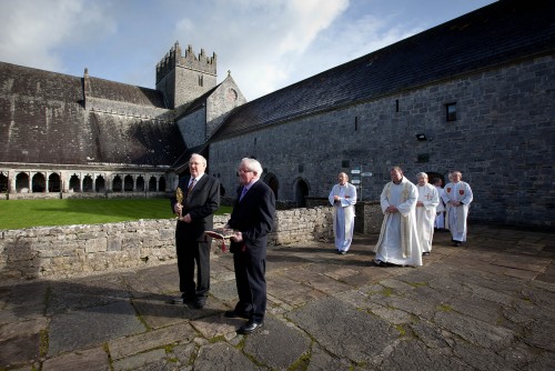 Holycross 09